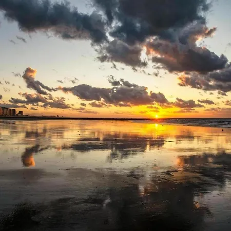 In With Sea Views Apartamento